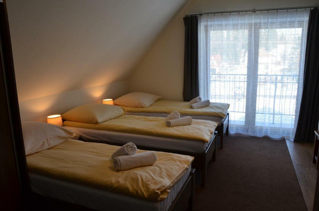 Rozeta Apartment ยูร์กุฟ ภายนอก รูปภาพ